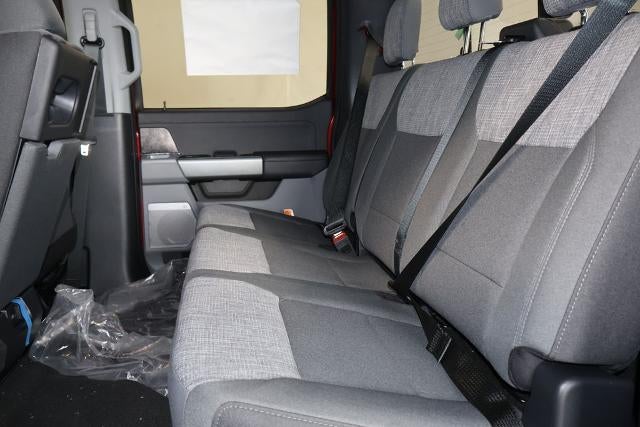 2027 Ford Super Duty F-350 SRW XLT