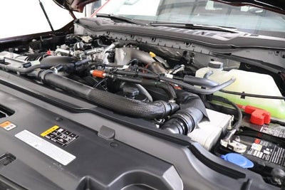 2027 Ford Super Duty F-350 SRW XLT