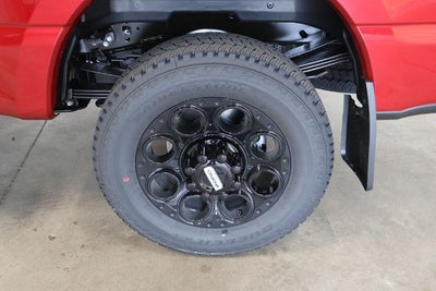 2027 Ford Super Duty F-350 SRW XLT