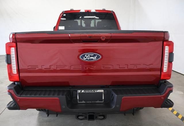 2027 Ford Super Duty F-350 SRW XLT
