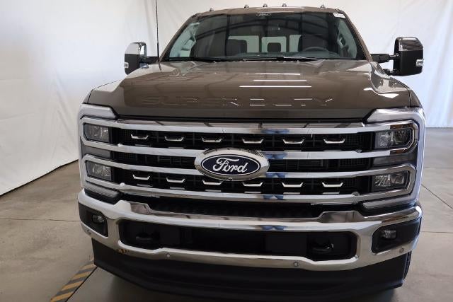 2027 Ford Super Duty F-350 SRW Lariat