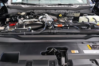 2027 Ford Super Duty F-350 SRW Lariat w/BLK Appearance PKG