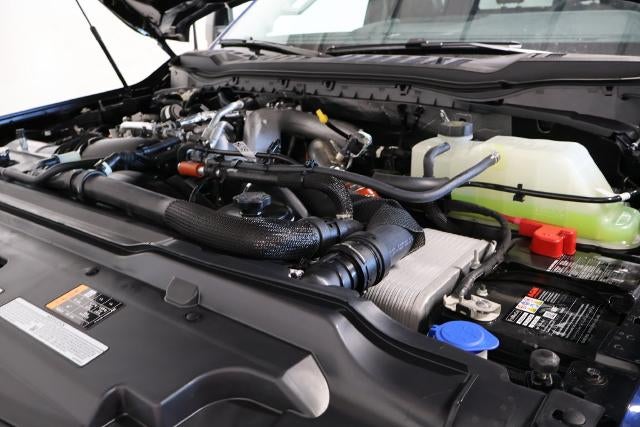 2027 Ford Super Duty F-350 SRW Lariat w/BLK Appearance PKG