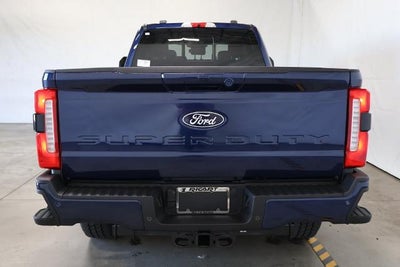 2027 Ford Super Duty F-350 SRW Lariat w/BLK Appearance PKG