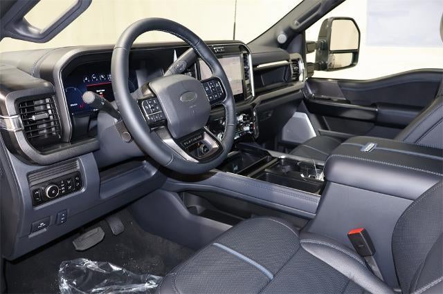 2026 Ford Super Duty F-350 SRW Platinum