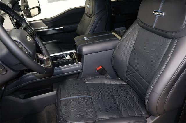2026 Ford Super Duty F-350 SRW Platinum