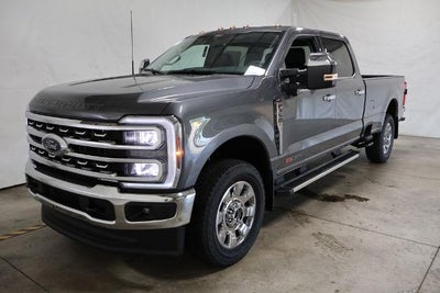 2026 Ford Super Duty F-350 SRW Lariat