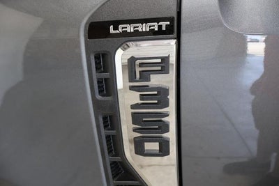 2026 Ford Super Duty F-350 SRW Lariat