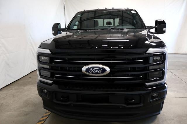 2026 Ford Super Duty F-350 SRW Platinum