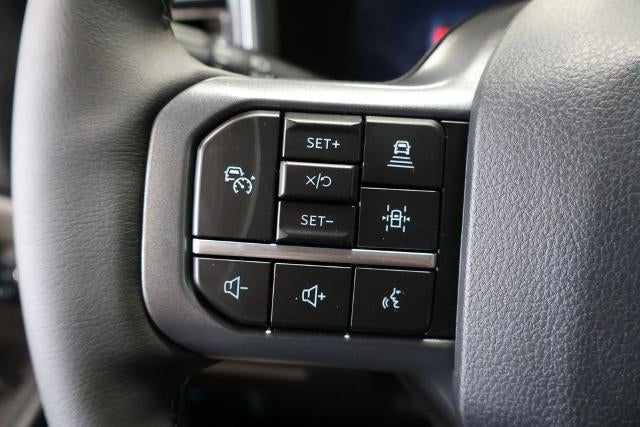 2027 Ford Super Duty F-350 SRW Lariat