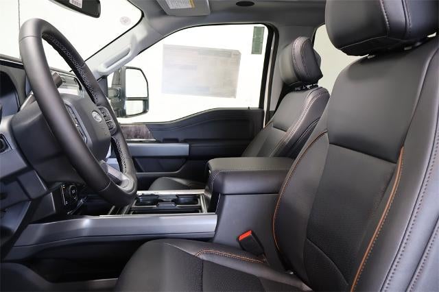 2025 Ford Super Duty F-350 SRW Lariat