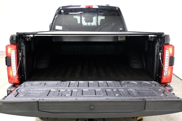 2025 Ford Super Duty F-350 SRW Lariat