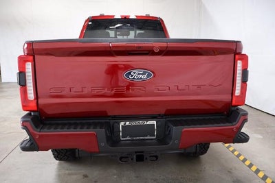 2027 Ford Super Duty F-350 SRW XLT