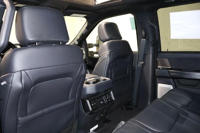 2026 Ford Super Duty F-350 SRW Platinum