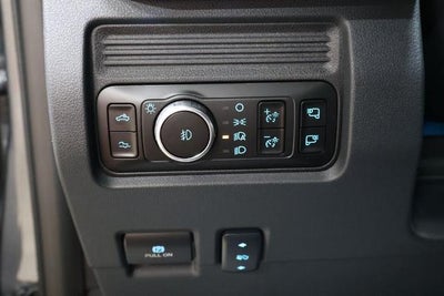 2026 Ford Super Duty F-350 SRW Platinum