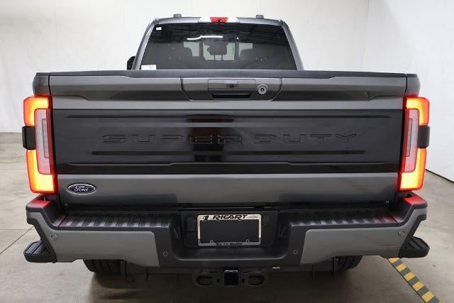 2026 Ford Super Duty F-350 SRW Platinum