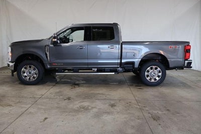 2026 Ford Super Duty F-350 SRW Lariat