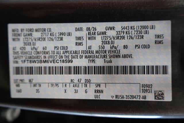 2027 Ford Super Duty F-350 SRW XLT w/BLK Appearance PKG
