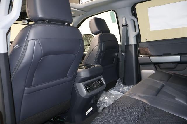 2027 Ford Super Duty F-350 SRW Lariat