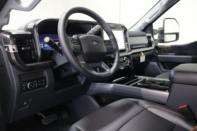 2027 Ford Super Duty F-350 SRW Lariat