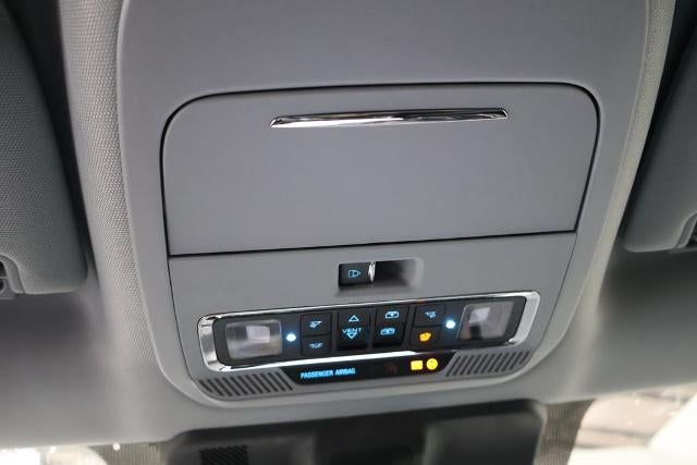 2027 Ford Super Duty F-350 SRW Lariat