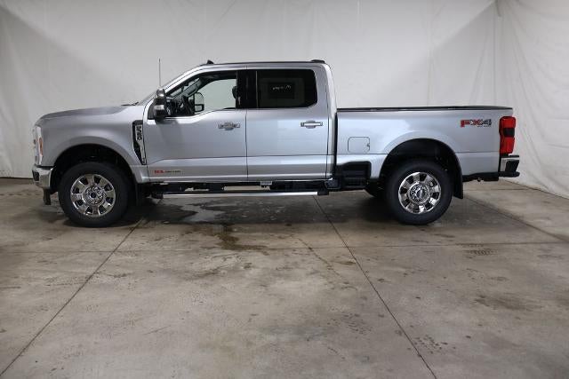 2027 Ford Super Duty F-350 SRW Lariat