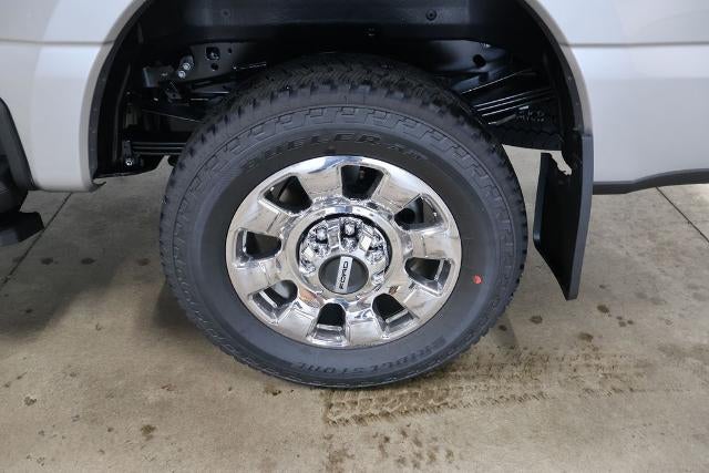 2027 Ford Super Duty F-350 SRW Lariat