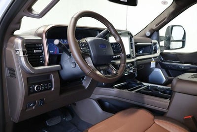2027 Ford Super Duty F-350 SRW King Ranch