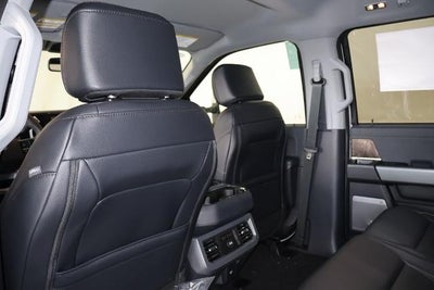 2026 Ford Super Duty F-350 SRW Lariat