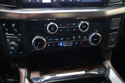 2027 Ford Super Duty F-350 SRW King Ranch