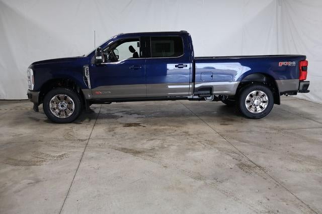2027 Ford Super Duty F-350 SRW King Ranch