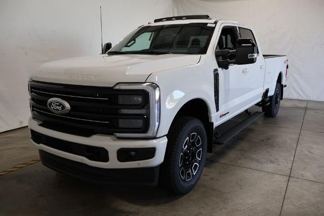 2027 Ford Super Duty F-350 SRW Platinum
