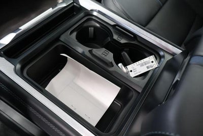 2027 Ford Super Duty F-350 SRW Platinum