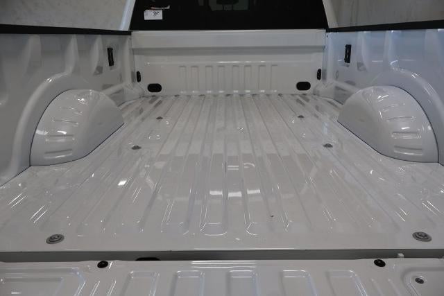 2027 Ford Super Duty F-350 SRW Platinum