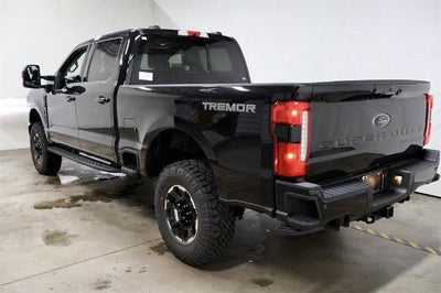 2026 Ford Super Duty F-350 SRW Lariat Tremor