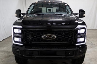 2026 Ford Super Duty F-350 SRW Lariat Tremor