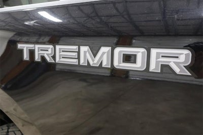 2026 Ford Super Duty F-350 SRW Lariat Tremor