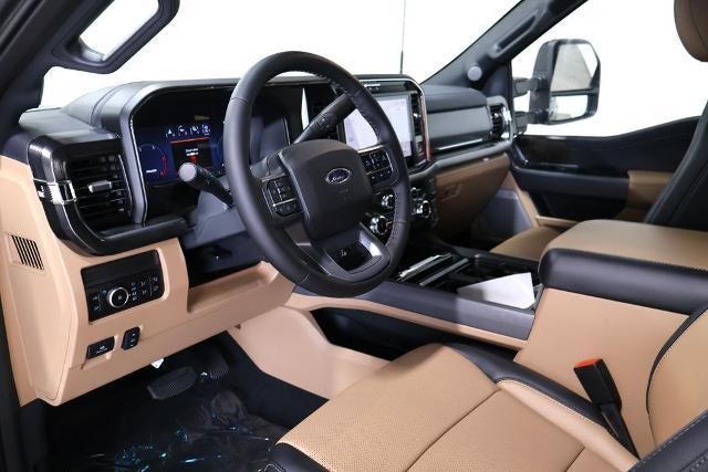 2026 Ford Super Duty F-350 SRW Lariat