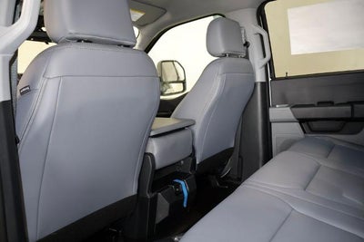 2027 Ford Super Duty F-350 SRW XL