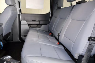 2027 Ford Super Duty F-350 SRW XL