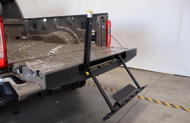 2027 Ford Super Duty F-350 SRW King Ranch