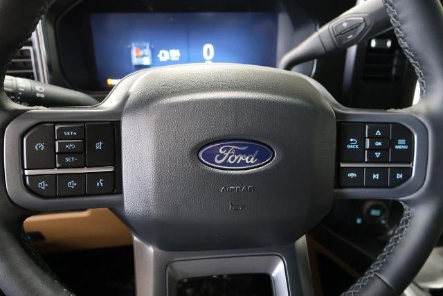 2027 Ford Super Duty F-350 SRW Lariat