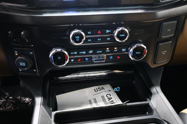 2027 Ford Super Duty F-350 SRW Lariat