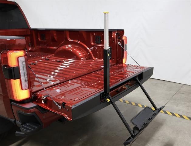 2026 Ford Super Duty F-350 SRW Platinum