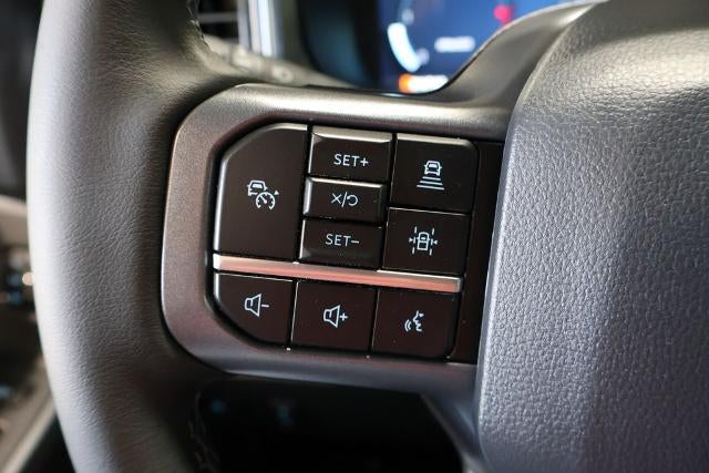 2027 Ford Super Duty F-350 SRW Lariat