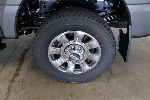 2027 Ford Super Duty F-350 SRW Lariat