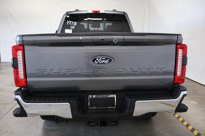 2027 Ford Super Duty F-350 SRW Lariat