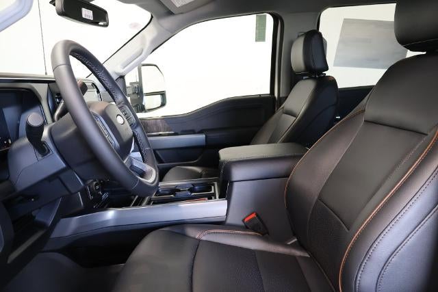2027 Ford Super Duty F-350 SRW Lariat