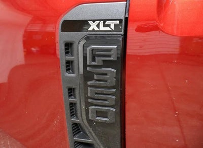 2026 Ford Super Duty F-350 SRW XLT