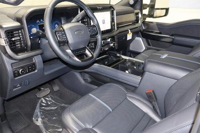 2026 Ford Super Duty F-350 SRW Platinum